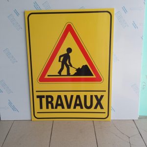 Panneau personnalisé en Guadeloupe et Martinique – Empreinte Marquage